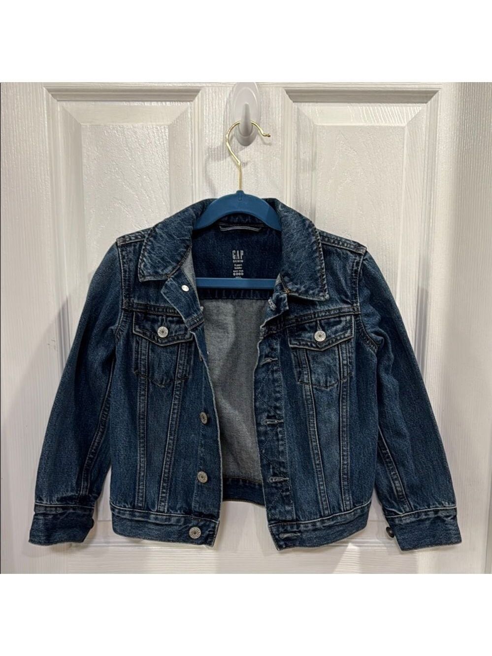 GAP Blue Jean Jacket Classic Denim Style